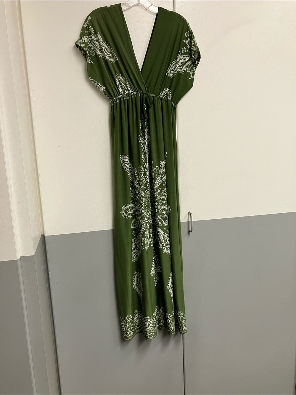 V-Neck Olive Green Printed Tie-Waist Maxi Dress